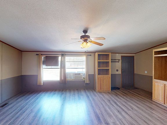 2nd image of 226207 E County Road 365