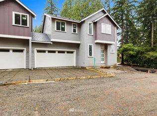 818 B Bing Rd, Lynnwood, WA 98087