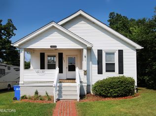 1361 Dalton St, Alcoa, TN 37701