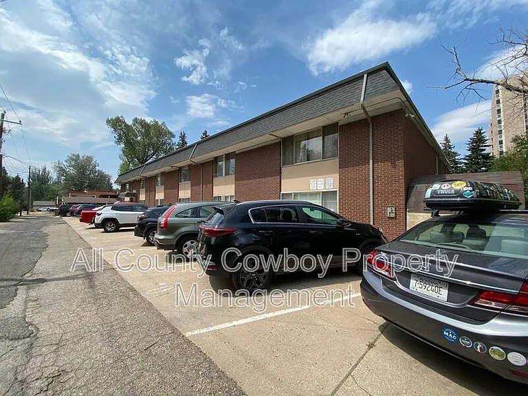 1516 E Grand Ave #101 — Photo 11