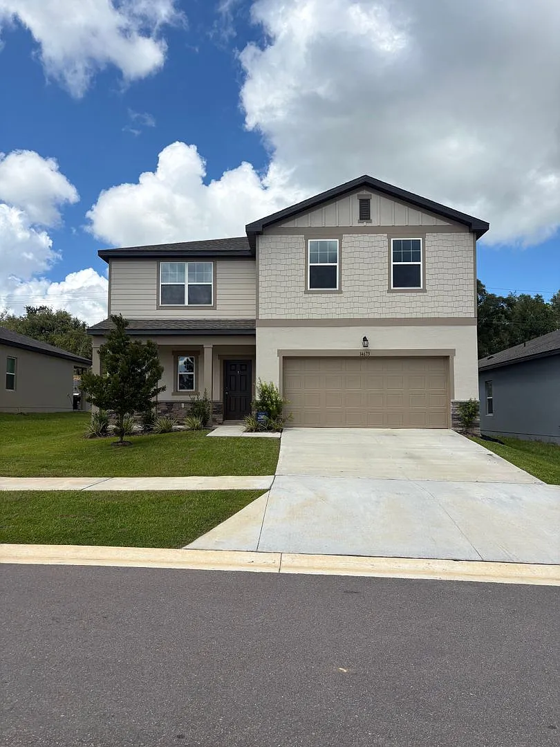4/2.5 Home in Dade City — Photo 1