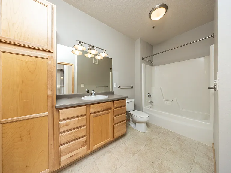 7600 Lyndale Ave S #108 — Photo 10