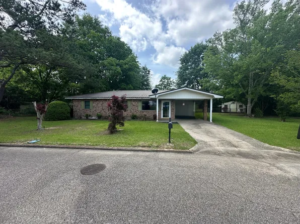 415 Washington St, Columbia, MS 39429
