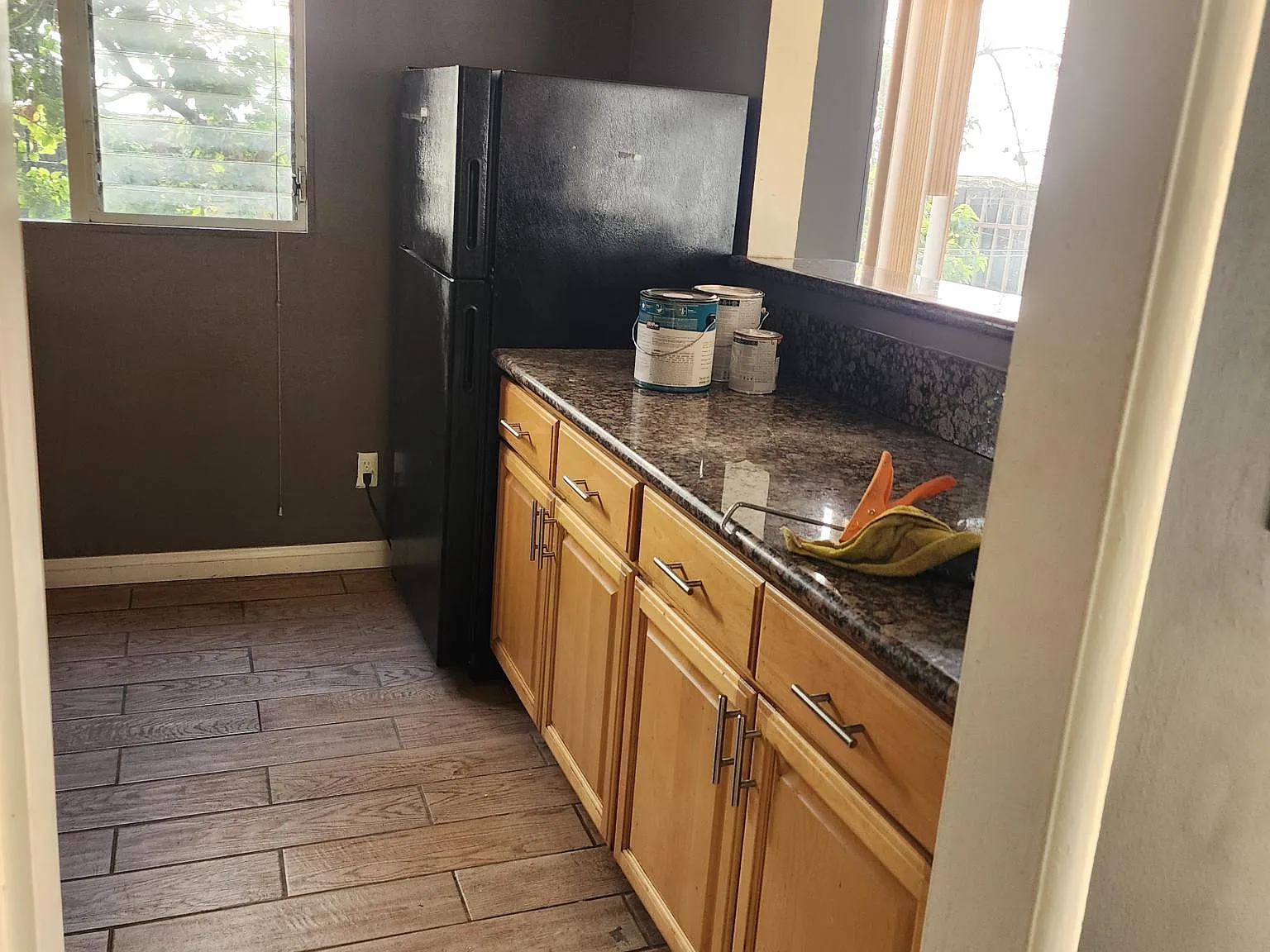 5439 Russell Ave — Photo 4