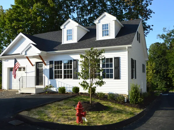 42 Plumtrees Road #11, Bethel, CT 06801