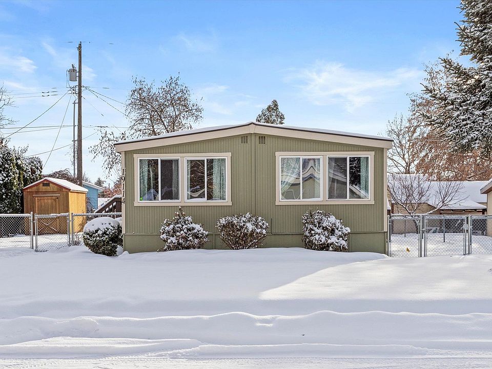 1st image of 19114 E Cane Cir
