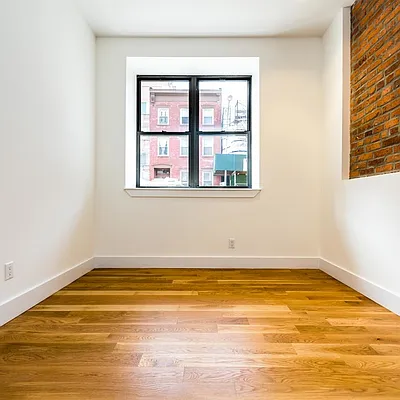 Rented by Nooklyn NYC LLC | media 54