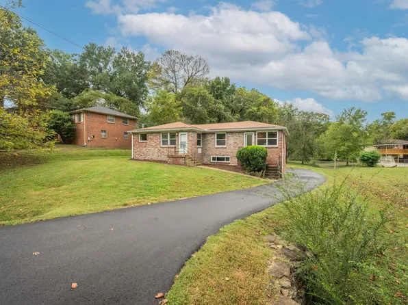 4915 Darlington Dr, Nashville, TN 37211