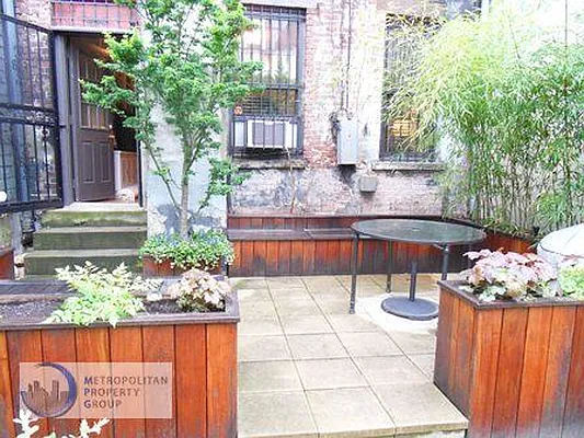 Rented by Metropolitan Property Group | media 41