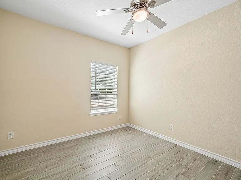 La Marquesa Apartments — Photo 63