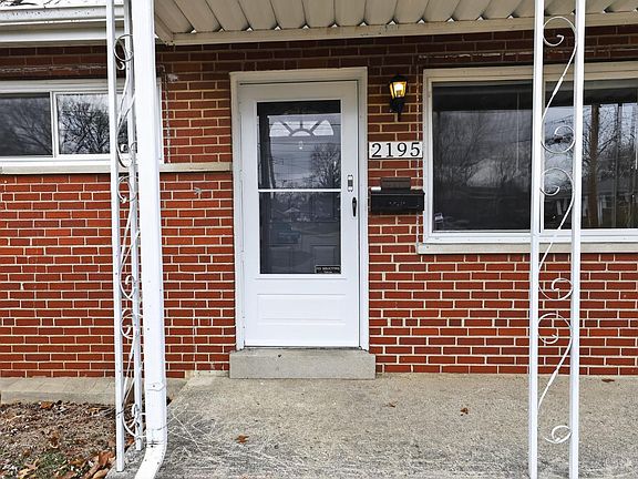 4th image of 2195 Woodmere Ct