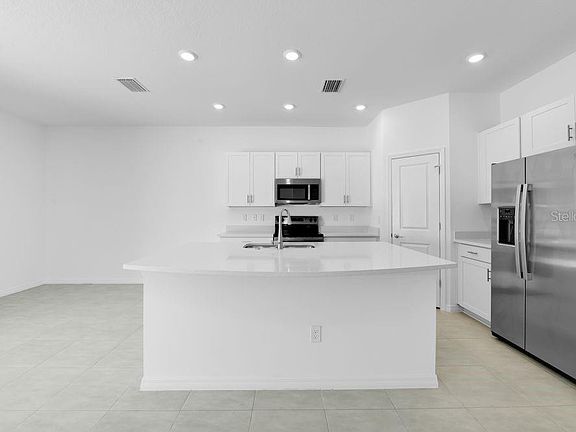 3rd image of 15148 Cuzcorro Ct