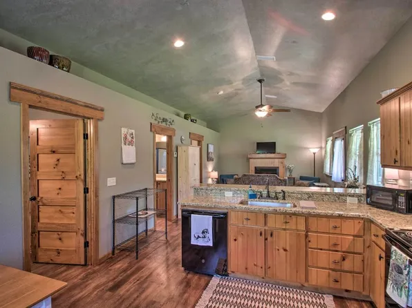 2507 Gordon Land Rd, Milton, FL 32570