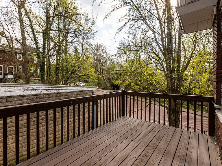 5500 Bartlett St — Photo 25