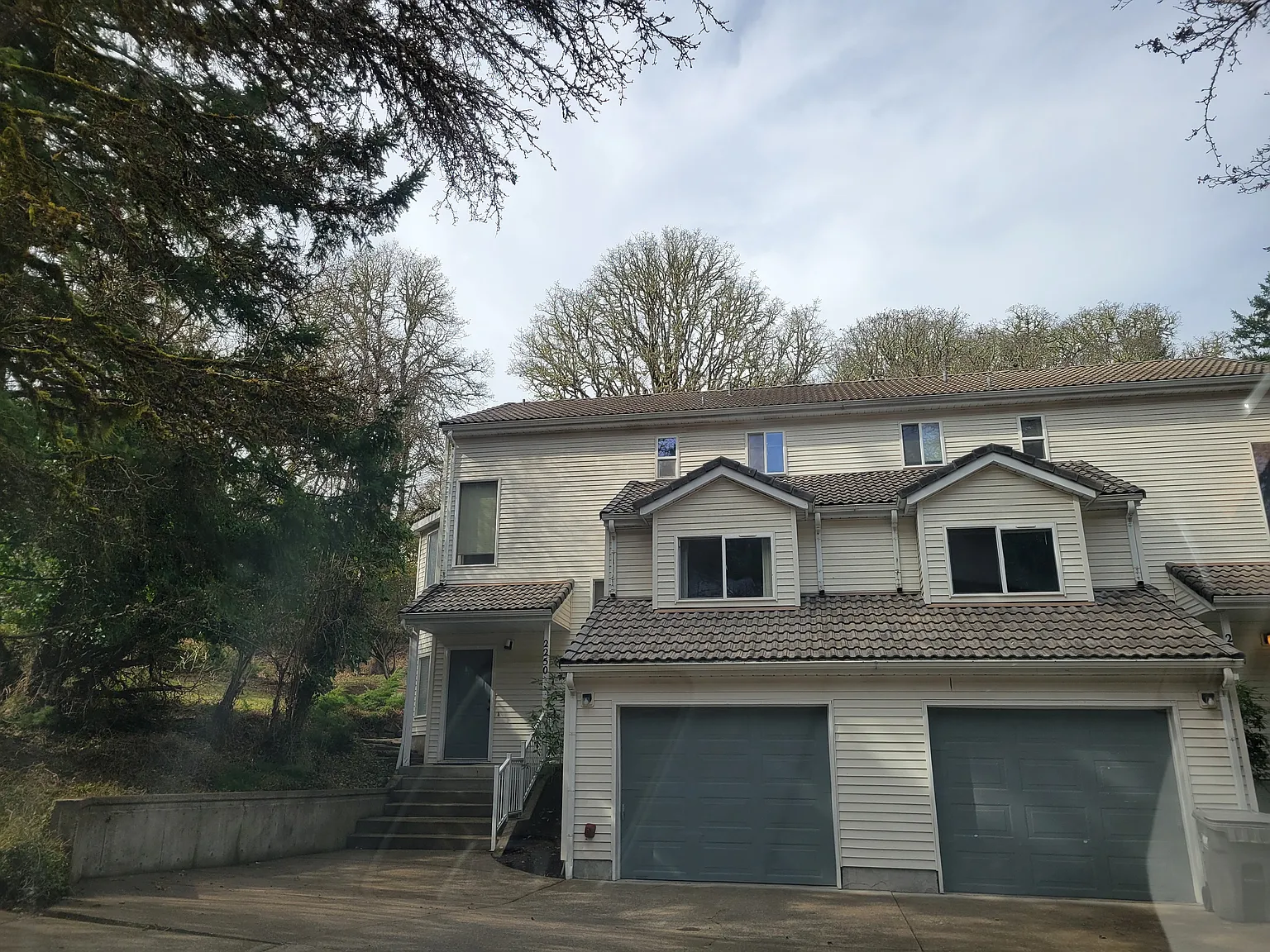 3 bed, 1654 sqft, $2,300 — Photo 1