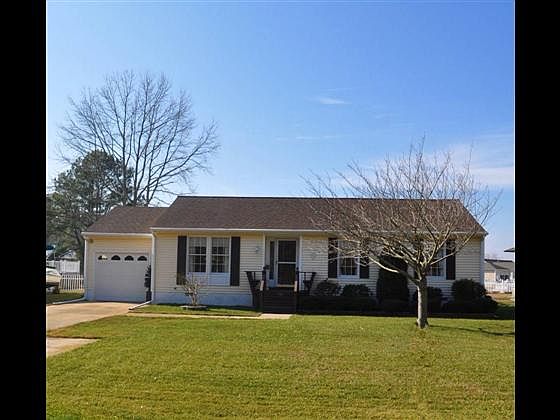 1st image of 37682 Oyster Bay Ln