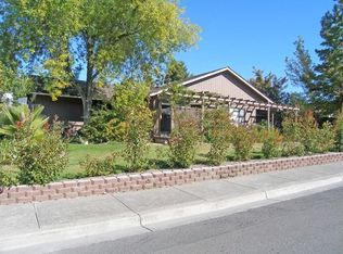 806 Gardendale Ave, Medford, OR