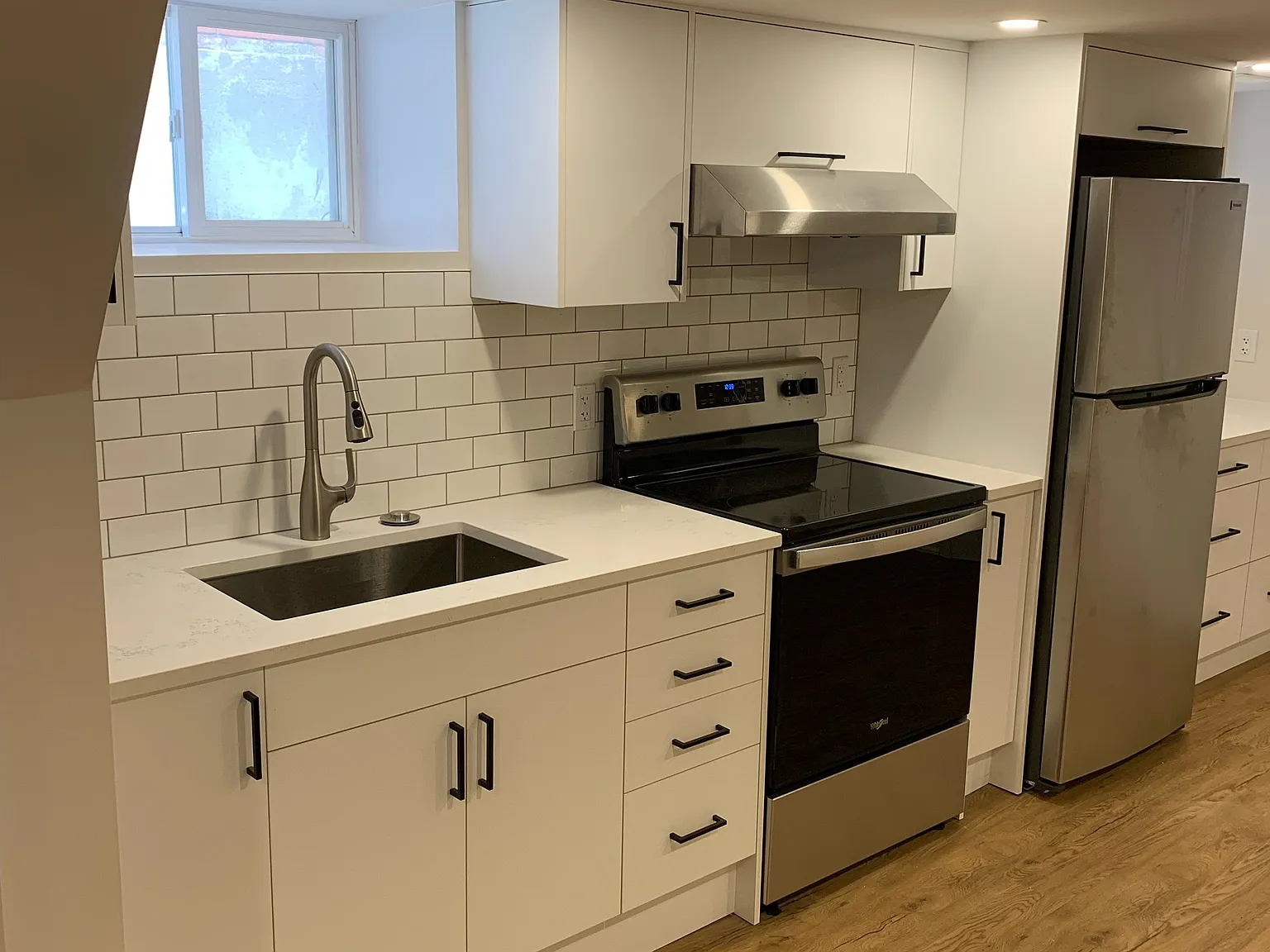 2 bed, $1,975 — Photo 3