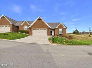 156 Stonefield Dr, Harrogate, TN 37752