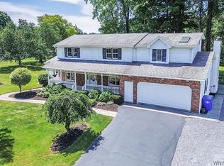 340 Town Line Rd, Elma, NY 14086