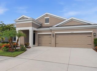 5604 Wayfarer Ave, Apollo Beach, FL 33572