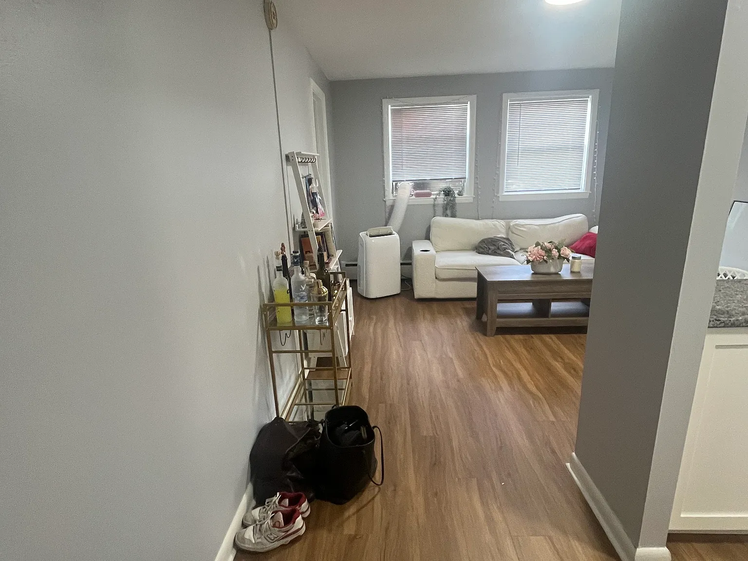 1 bed, 500 sqft, $1,550 — Photo 2