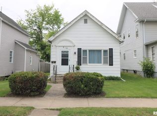 518 N 4th St, Clinton, IA 52732