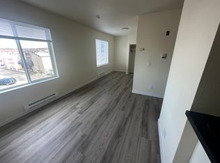 323 Main Ave S #3, Renton, WA 98057