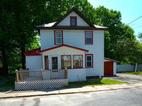 30 Branch St, Malone, NY 12953