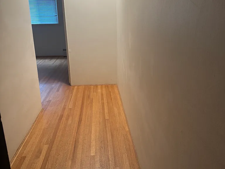 404 E 8th Ave — Photo 18