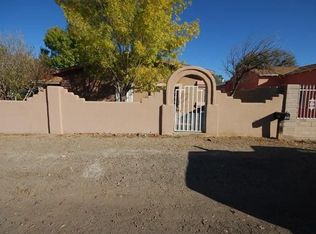 1921 De Baca South Cir SW, Albuquerque, NM 87105