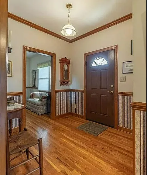 104 Woodsway Ct — Photo 3