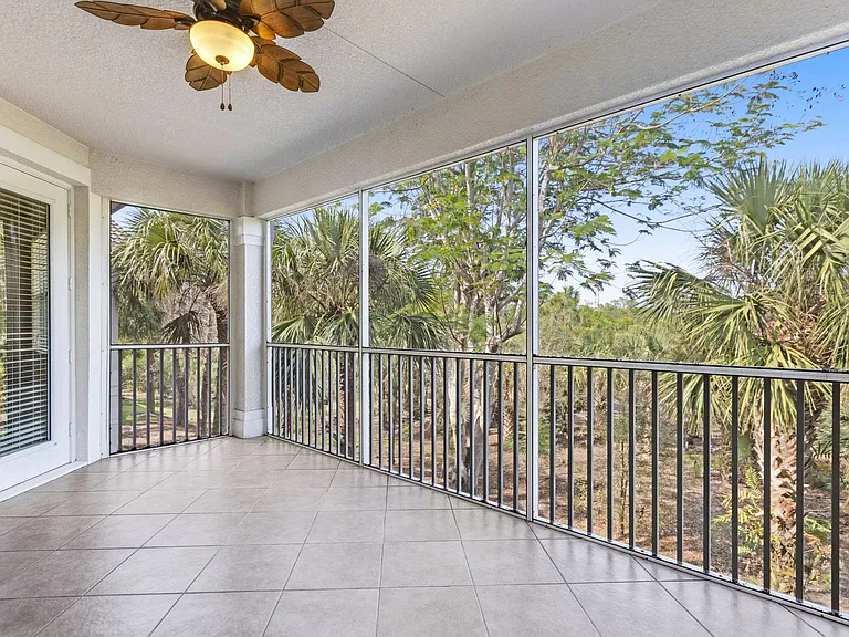 12866 Carrington Cir #202 — Photo 26