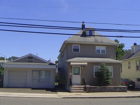 599 McBride Ave, Woodland Park, NJ 07424