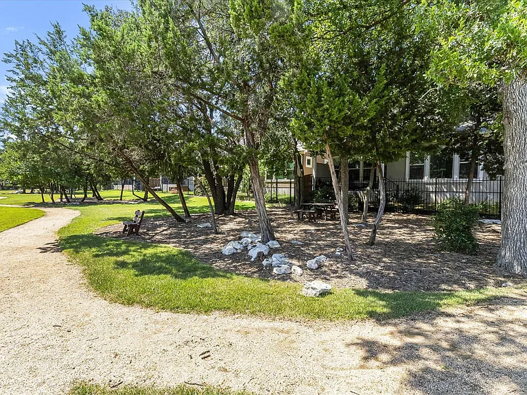 5820 Harper Park Dr #3 — Photo 29