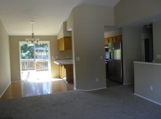 1014 NW Jackson St, Hillsboro, OR