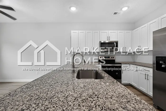 3053 Hearthstone Way — Photo 9