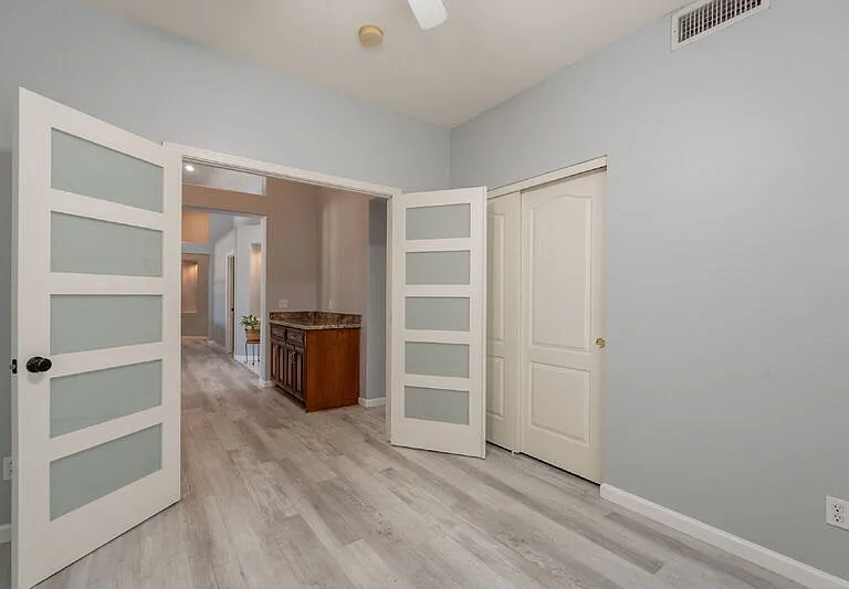 7167 W Abraham Ln — Photo 34