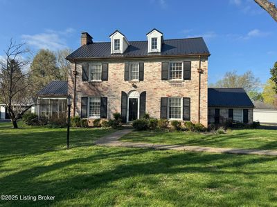 120 Blankenbaker Ln, Indian Hills, KY, 40207