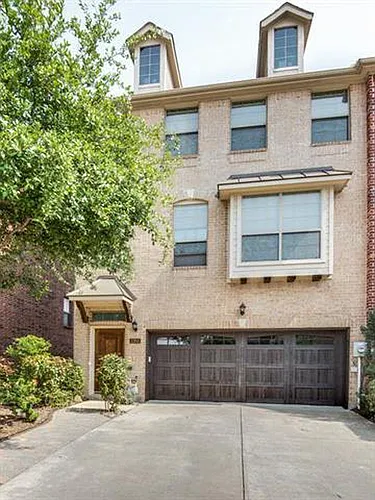 1355 Chase Ln Photo 1