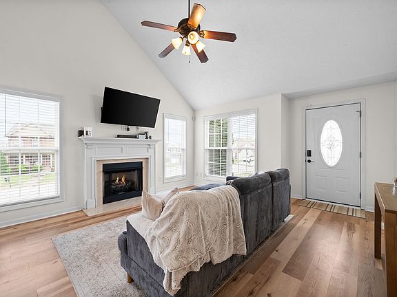 5th image of 2644 Arthurs Ct