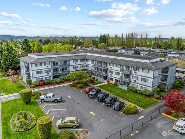 2005 Tibbetts Drive #102, Longview, WA 98632