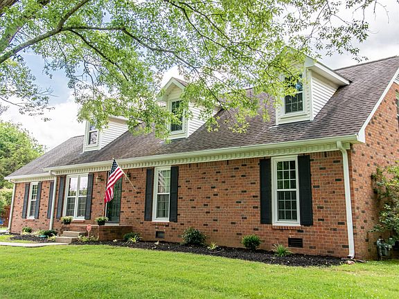 3rd image of 513 Wilmoore Ct