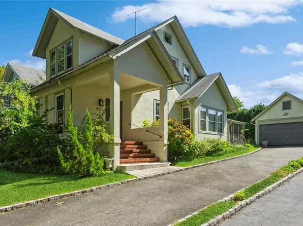 102 Park Avenue, Port Washington, NY 11050