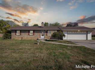 211 E North St, Hastings, MI