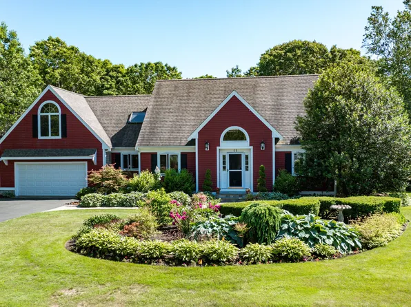11 Polaris Drive, Mashpee, MA 02649