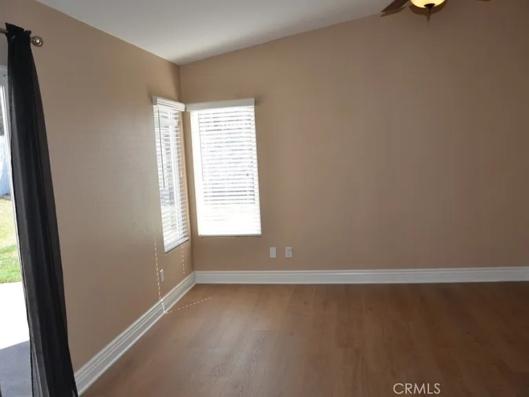 32499 Strigel Ct — Photo 23