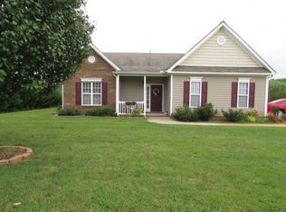 114 Elm St, King, NC 27021