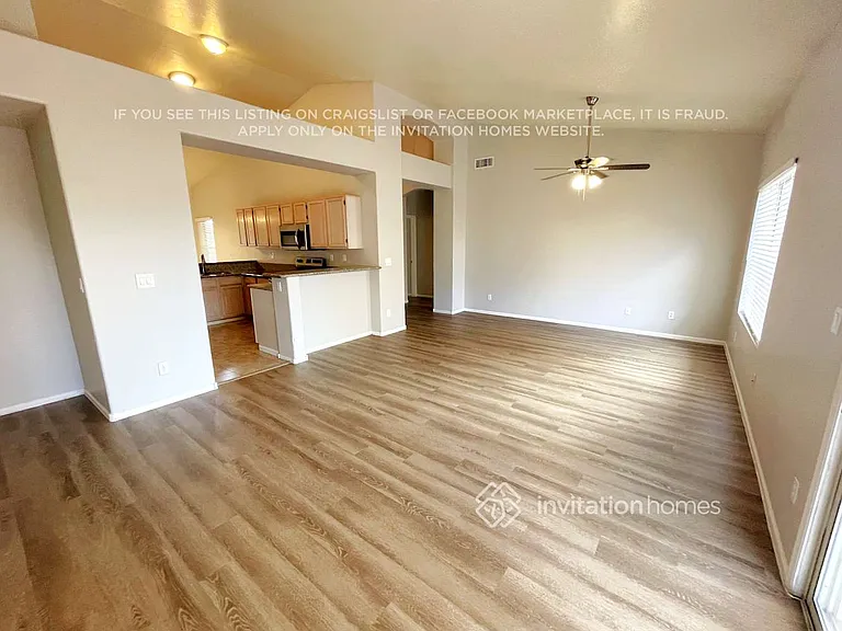 11634 W Clover Way — Photo 5