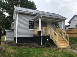 1706 2nd St, Radford, VA 24141